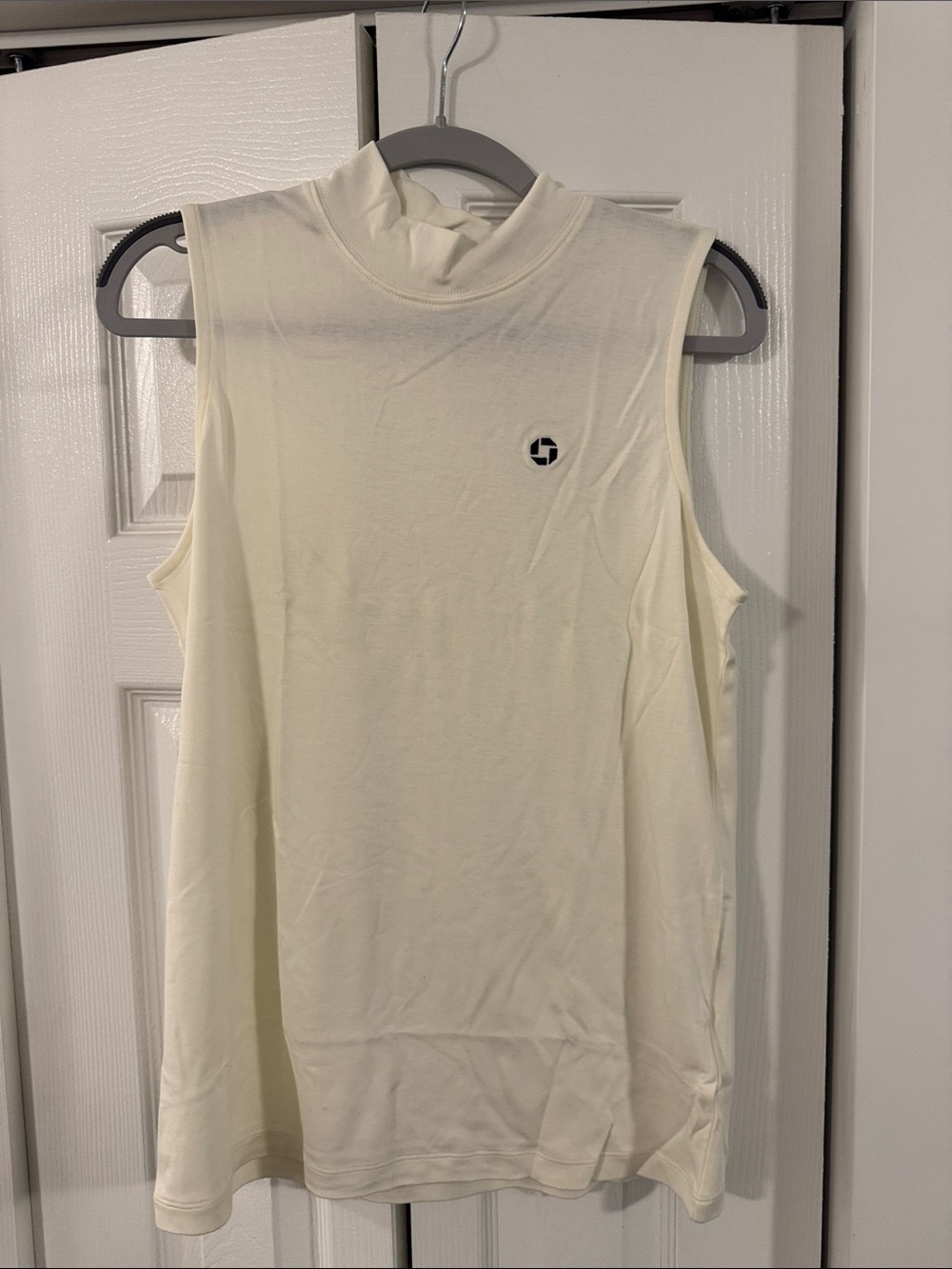Chase Apparel Lands' End Cream Sleeveless Mock Neck Knit